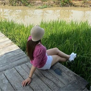 Meet your Posher, Kelly